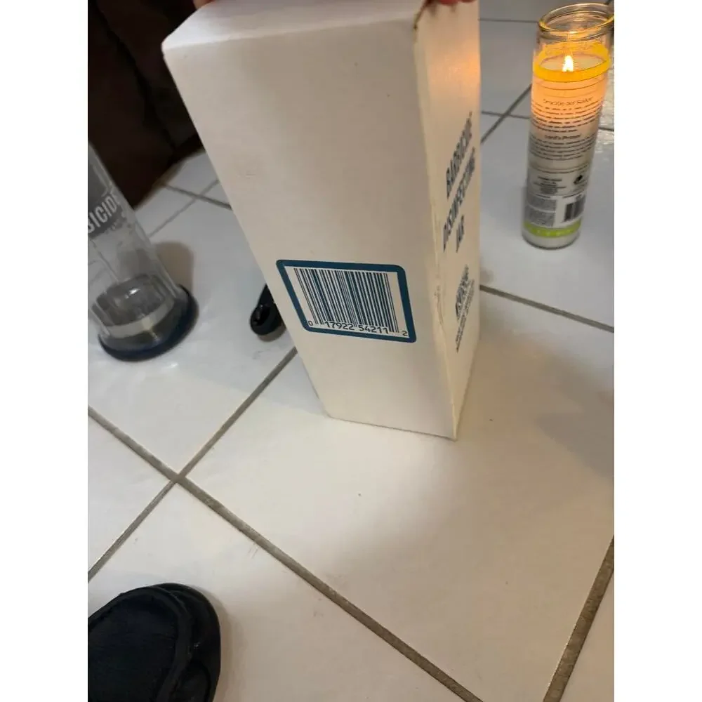 Barbicide Glass Disinfectant Jar with Lid Lift Basket and Box Barber Salon